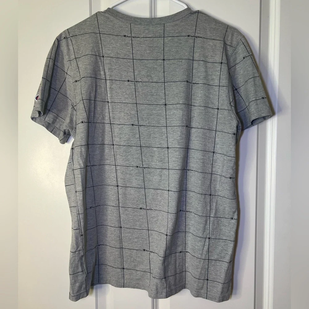 Champion Gray Short Sleeve Tee with Grid Pattern